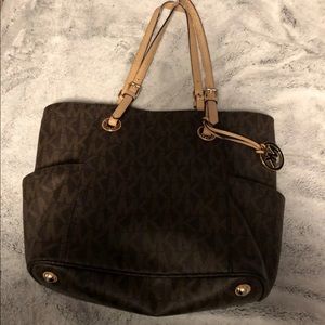 Michael Kors Jet set tote